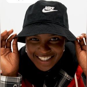 Nike Apex Futura Washed Bucket Hat Black & White Gorpcore Beach Sun Size L/XL